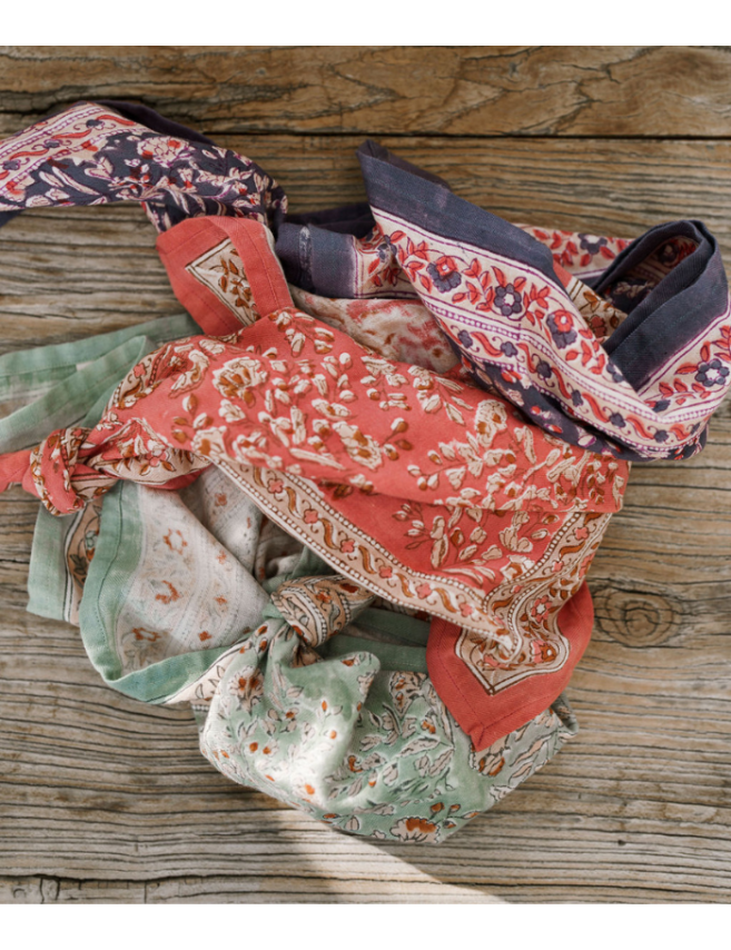 Petit foulard blockprint mère fille, tissu fleur bindi atelier